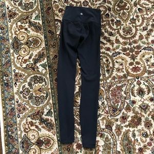Lululemon Luxtreme Leggings Size 0, 25” inseam